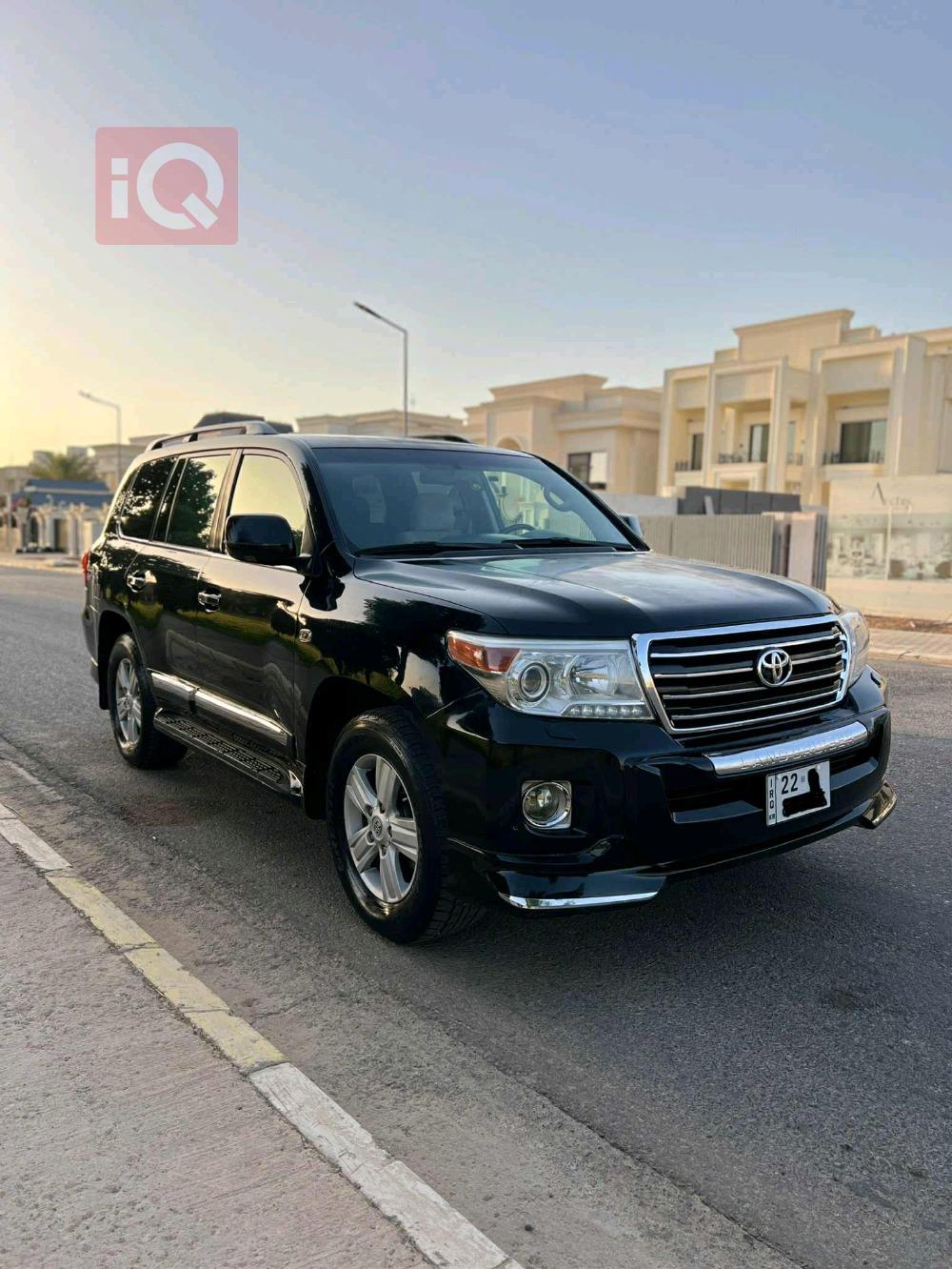 تويوتا لاندكروزر